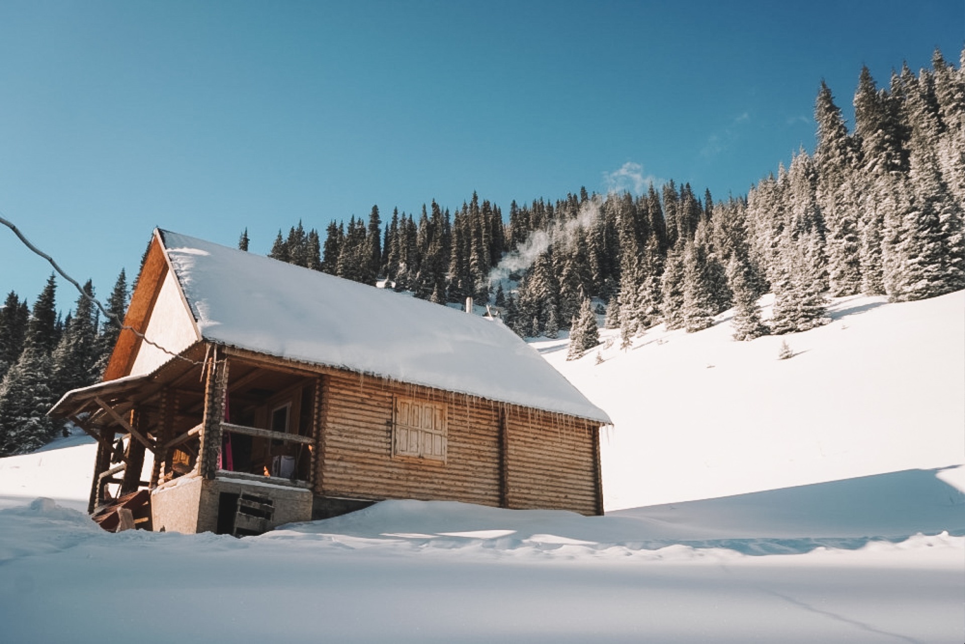 house in the Ketpen valley start of ski touring