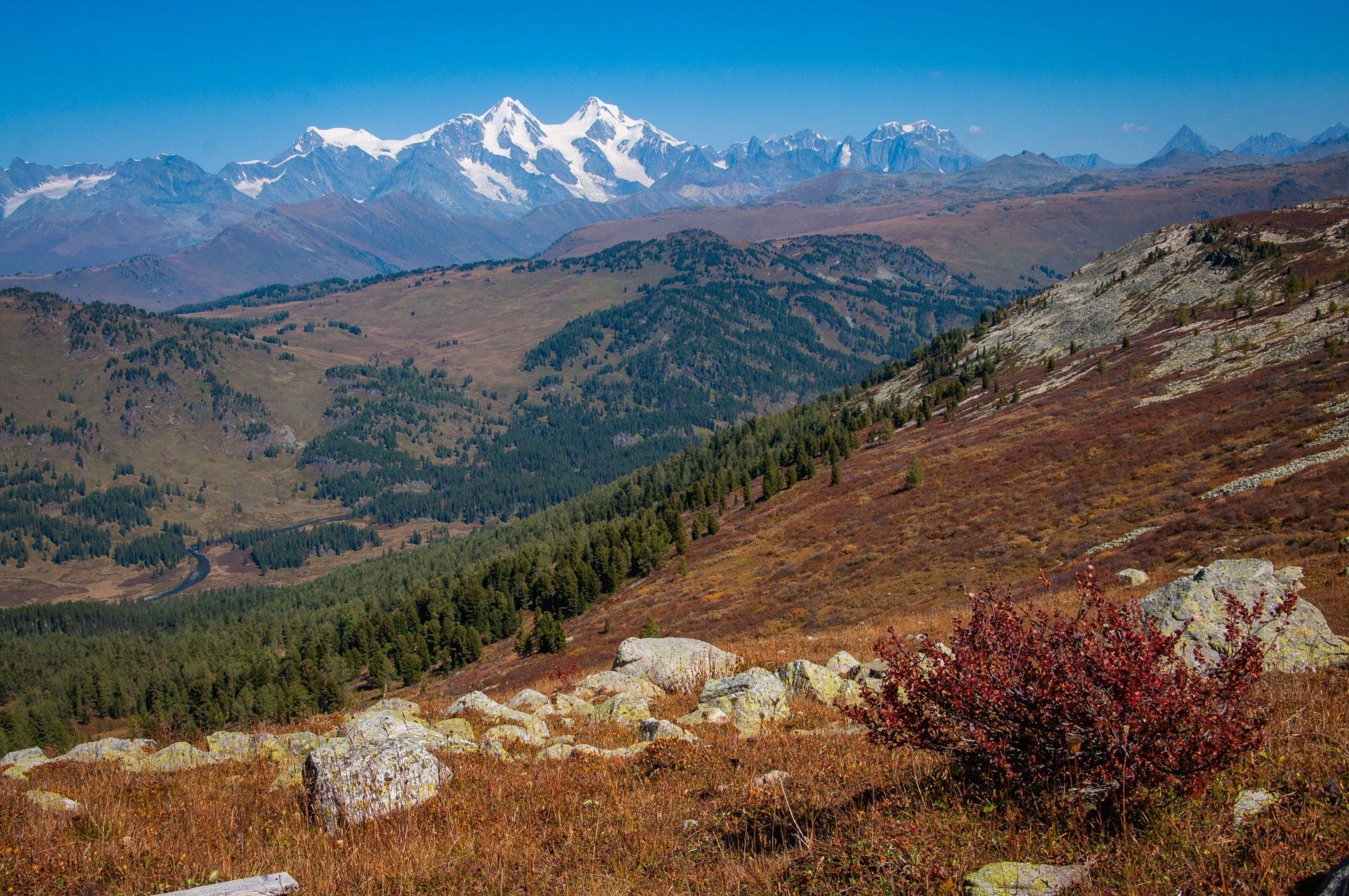 Jeep tour on the Old Austrian road in the Altay mountains of Kazakhstan