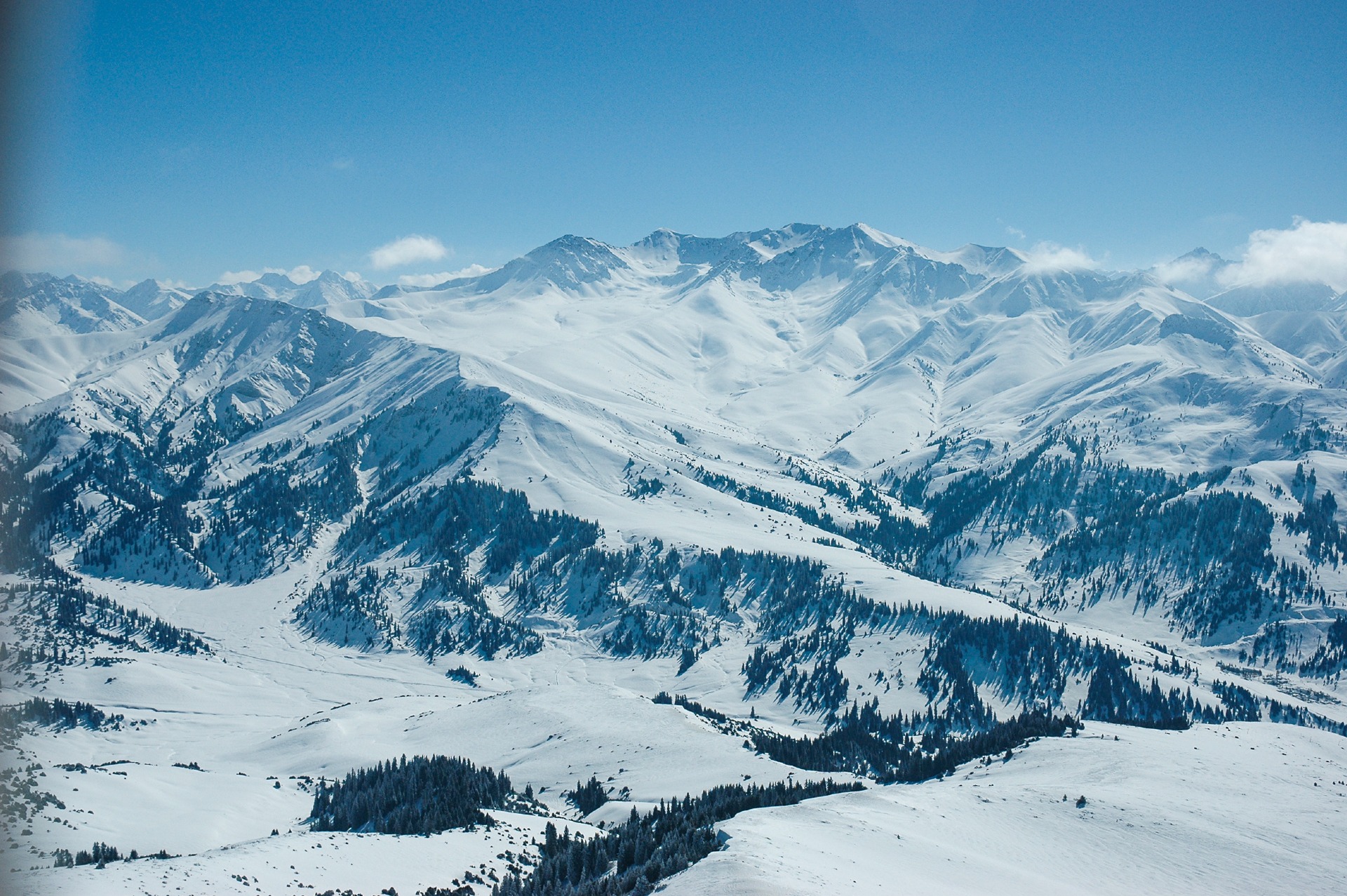 backcountry skiing in Jyrgalan valley Kyrgyzstan