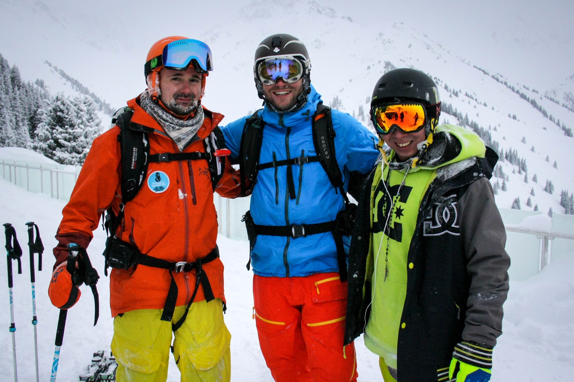 group after freeride lesson at the ski resort