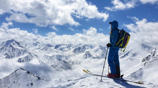 Ski Cosmostation - ski tour in the Big Almaty Gorge